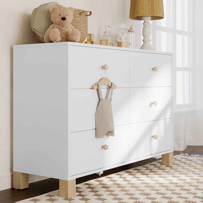 Storkcraft California 6 Commode a tiroirs - Blanc avec bois clair