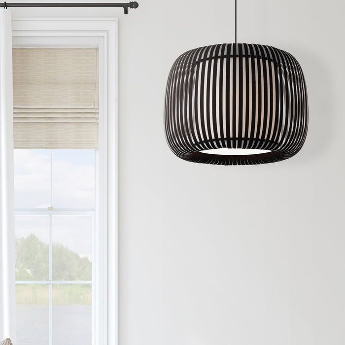 Luminaire suspendu Mia de Dainolite avec abat-jour à fentes, fini noir et 1 ampoule