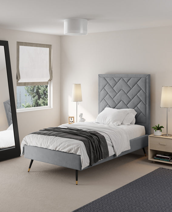 Lit simple moderne Crosby en velours capitonne gris