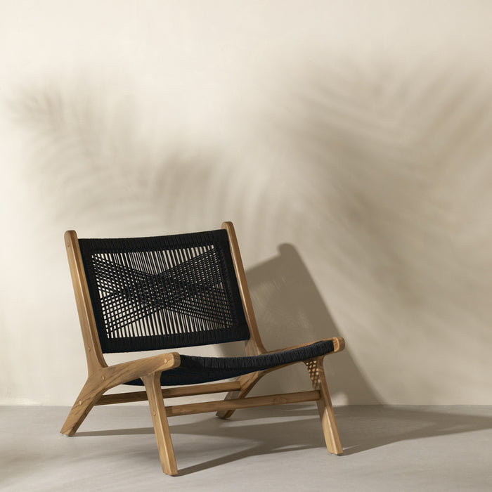 Fauteuil de détente Agave en teck et en corde tressée - noir et naturel