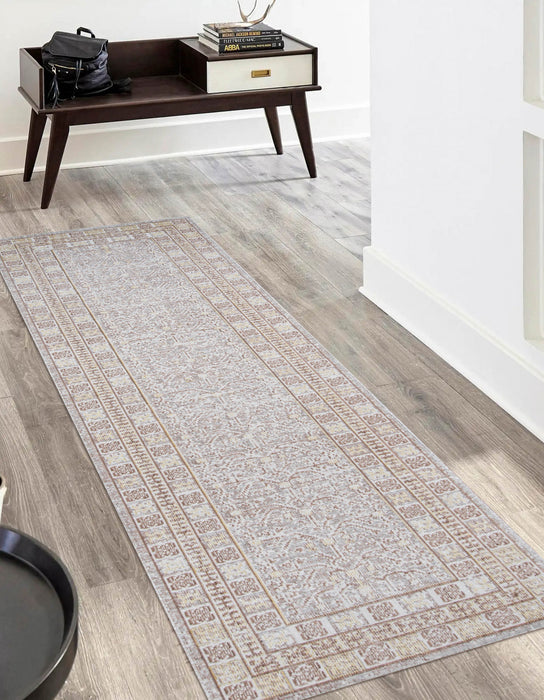 Tapis Traditionnel Valeria 2'7\" x 8'0\" en Gris