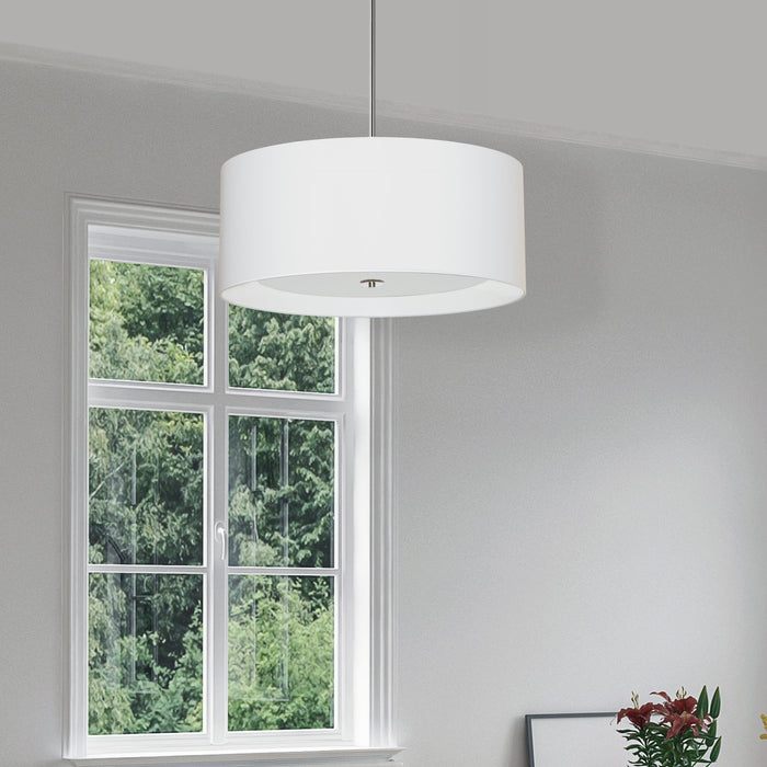 Luminaire suspendu Helena de Dainolite de 22 po de diamètre avec abat-jour blanc qui diffuse la lumière, fini chromé poli et 4 ampoules