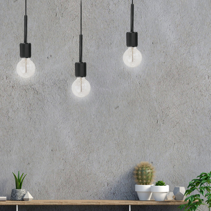 Petit luminaire suspendu Roswell de Dainolite avec fini noir mat et 1 ampoule