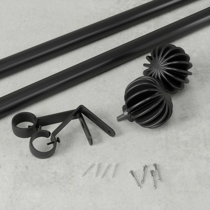  Tringle à rideaux extensible Finn de Umbra noir mat de 1 po - 42 po à 120 po