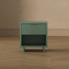 Elara Contemporary 18" Solid Wood Nightstand in Sage Green (1-Drawer) | Table de nuit contemporaine Elara 18" en bois massif vert sauge (1 tiroir)
