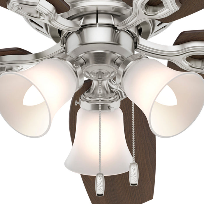 Ventilateur de plafond à profil bas du constructeur avec luminaire - Gris