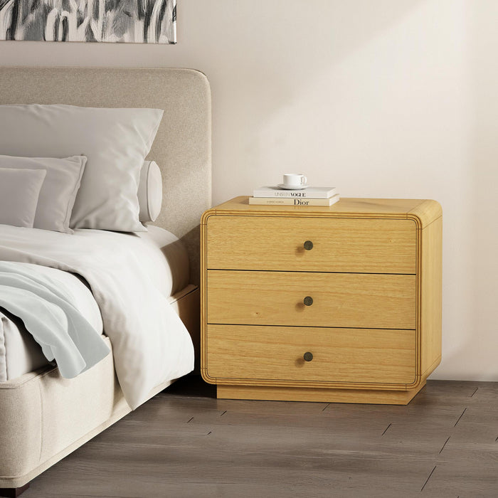 Table de nuit contemporaine Liora 28\" en naturel (3 tiroirs)