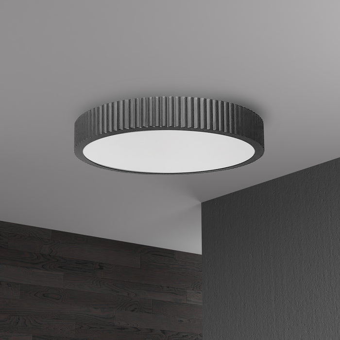 Plafonnier affleuré Nabisco de Dainolite en acrylique blanc qui diffuse la lumière, avec fini noir mat et ampoule à DEL de 30 W