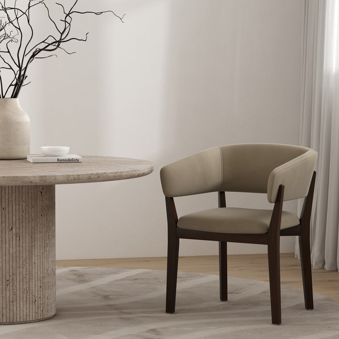 Fauteuil Blake moderne en bois avec imitation mohair, coloris lin
