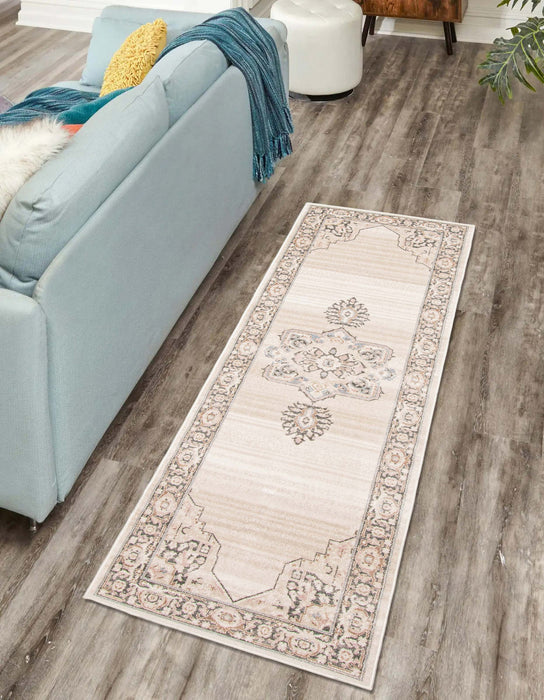 Carpette longue Myra ivoire - 2 pi 8 po x 8 pi 2 po   
