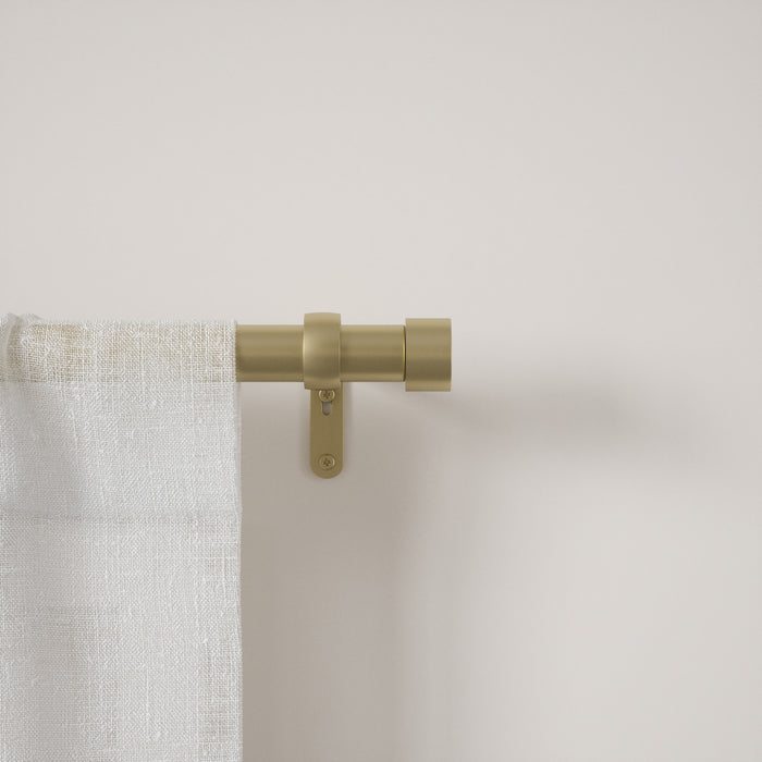  Tringle à rideaux extensible Cappa de Umbra dorée de 1 po - 66 po à 120 po