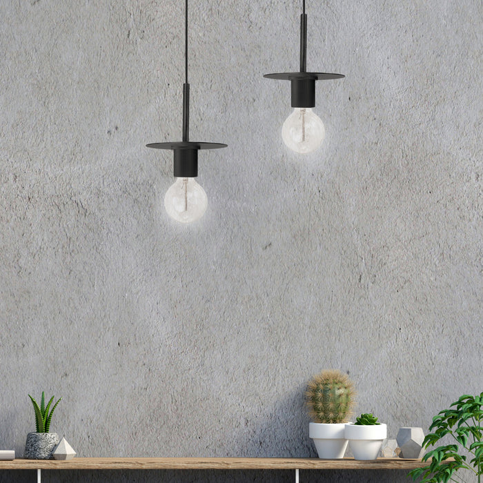 Luminaire suspendu moyen Roswell de Dainolite avec fini noir mat et 1 ampoule