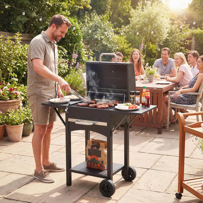 Barbecue au charbon de bois Outsunny avec 2 tablettes laterales et roues