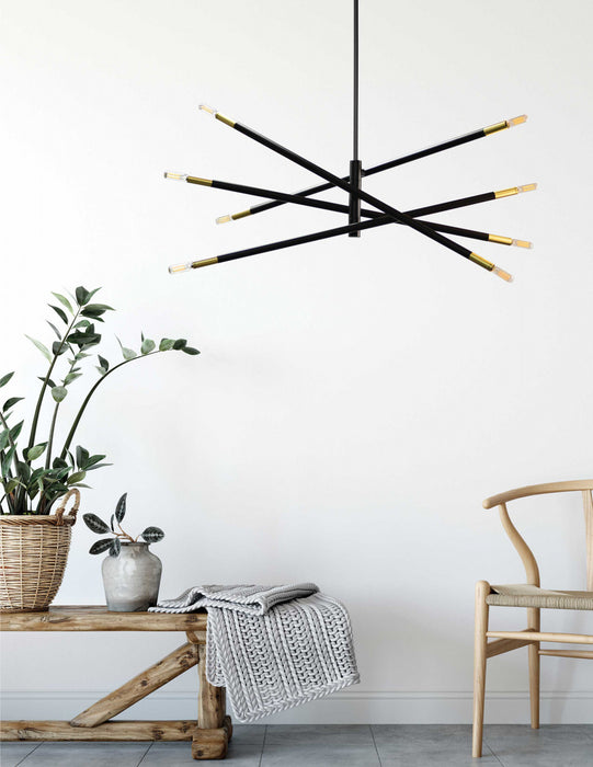 Petit lustre Wand de Dainolite avec fini noir mat et laiton vieilli et 8 ampoules