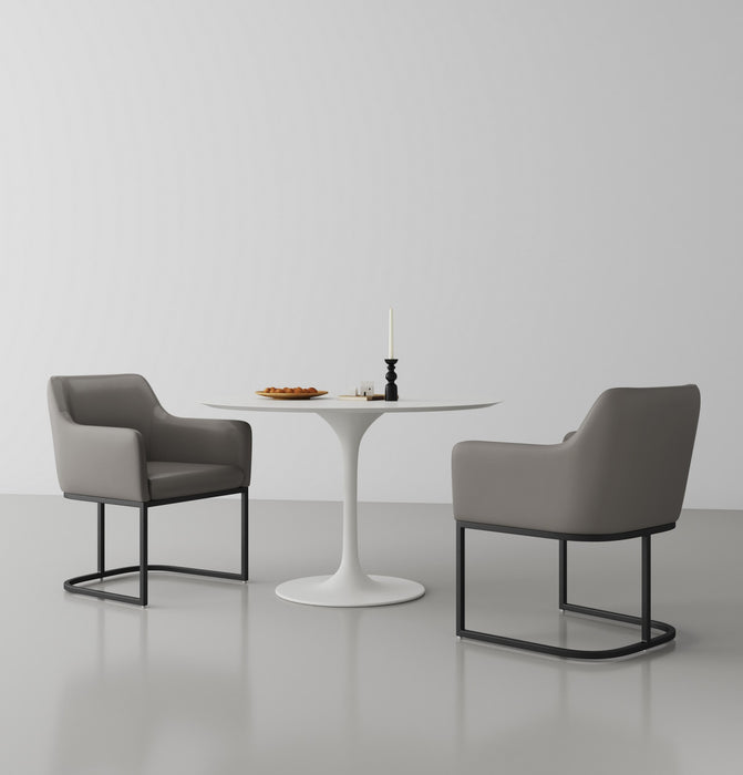 Fauteuil moderne en metal et cuir vegetalien Serena en taupe - Lot de 2