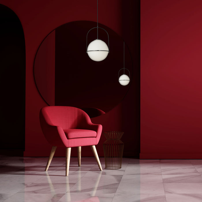 Grand luminaire suspendu Paola de Dainolite en verre blanc opale, avec fini noir mat et 1 ampoule