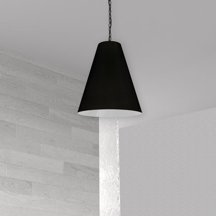 Luminaire suspendu moyen Anaya de Dainolite avec abat-jour noir et blanc, fini noir mat et 1 ampoule