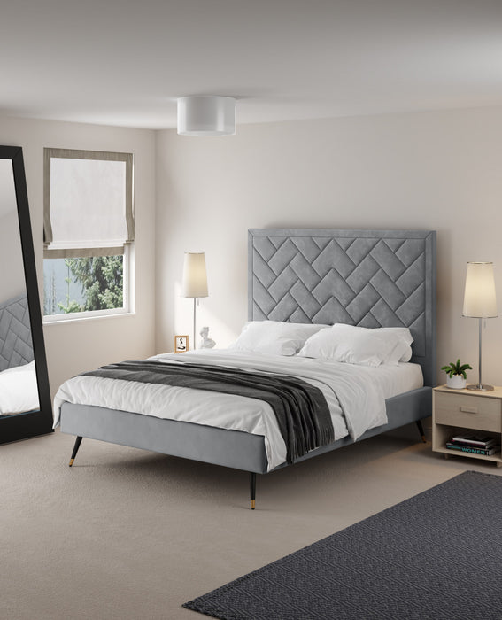 Lit Queen Moderne Crosby Rembourre en Velours Gris