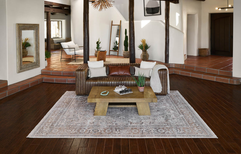 Tapis Traditionnel Selena 8'0\" x 10'0\" en Gris