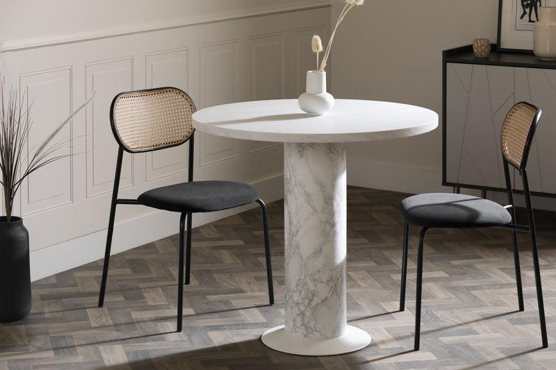 Chaise de salle à manger Hype noire et naturelle en rotin - ensemble de 2
