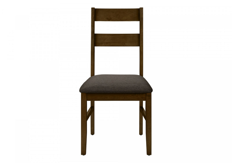 Ensemble de 2 chaises de salle à manger de style transitionnel avec bois massif brun et tissu brun pour la salle à manger et la cuisine