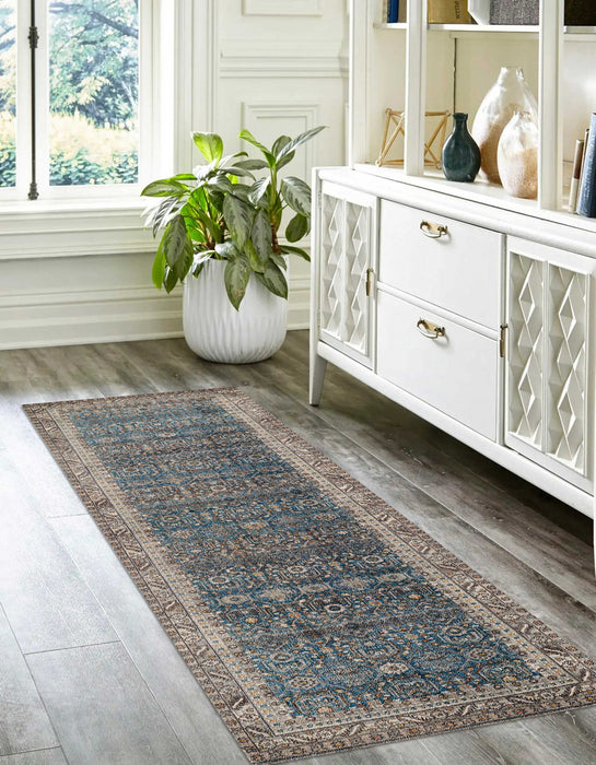 Tapis Traditionnel Gianna 2'6\" x 8'0\" en Bleu