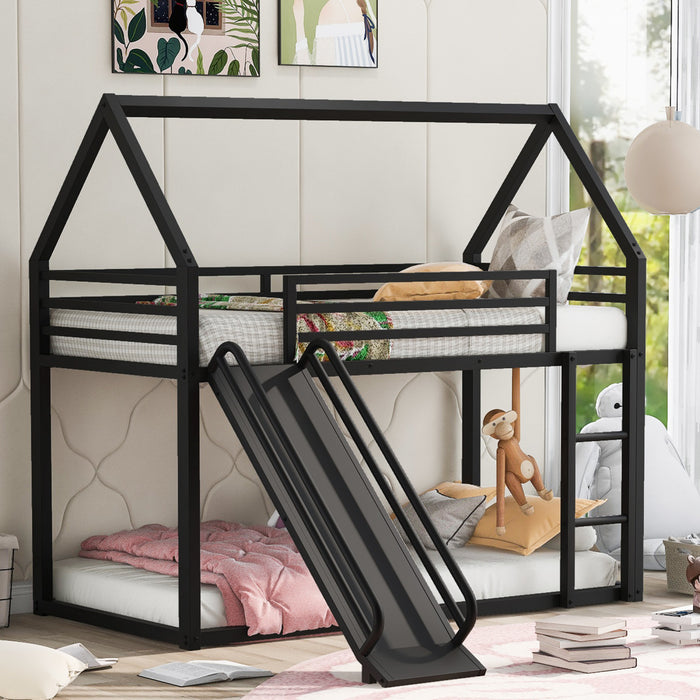 Lits superposes Liam en metal avec echelle et toboggan, taille Twin sur Twin, noir