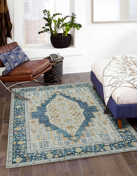 Tapis Traditionnel Kinsley 6'7\" x 9'6\" en Bleu