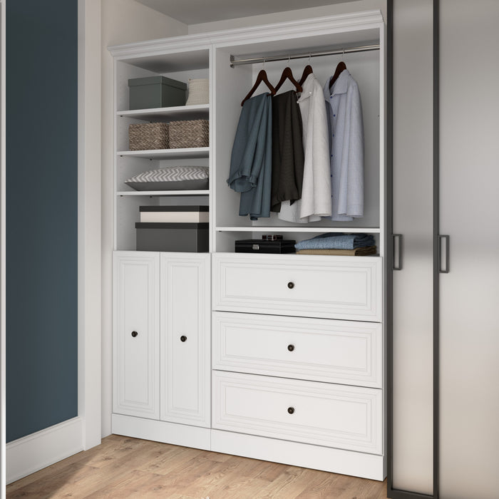 Système d’organisateur de garde-robe Versatile de Bestar de 61 po (L) avec portes - blanc