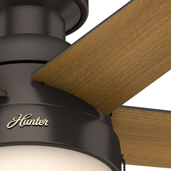 Ventilateur de plafond à profil bas Anslee avec luminaire - Bronze