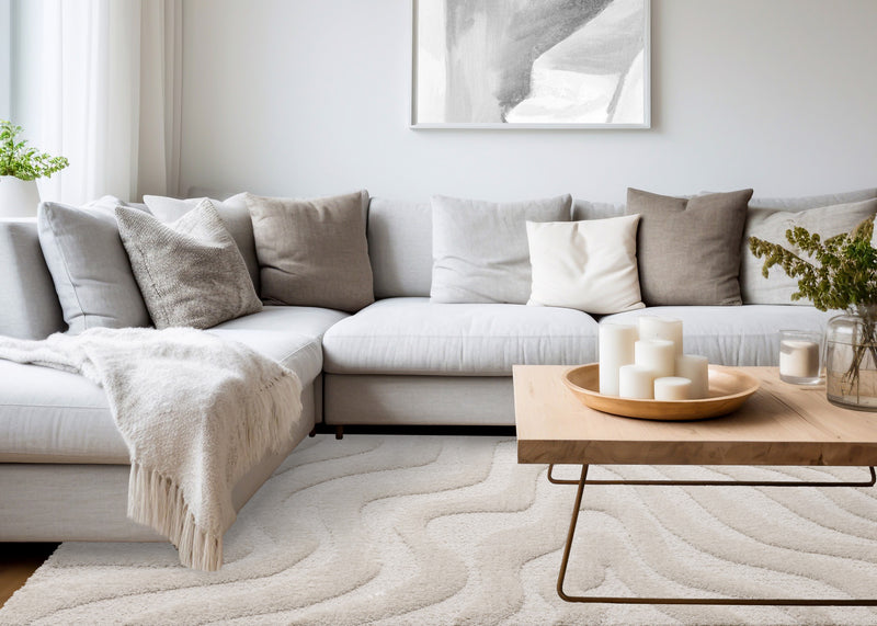 Carpette moderne, luxueuse et moelleuse Lincoln blanche à motif de courbes - 5 pi 3 po x 7 pi 7 po