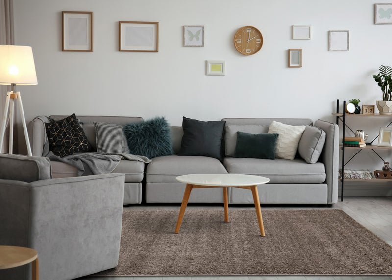 Carpette à poil long Brooklyn taupe foncé - 5 pi 3 po x 7 pi 7 po