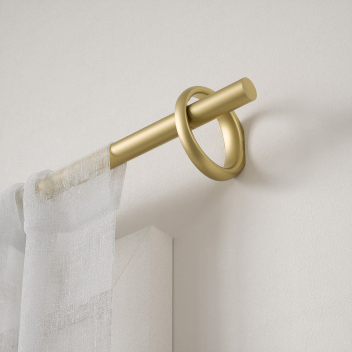  Tringle à rideaux extensible Ringlet de Umbra dorée de 1 po - 42 po à 120 po