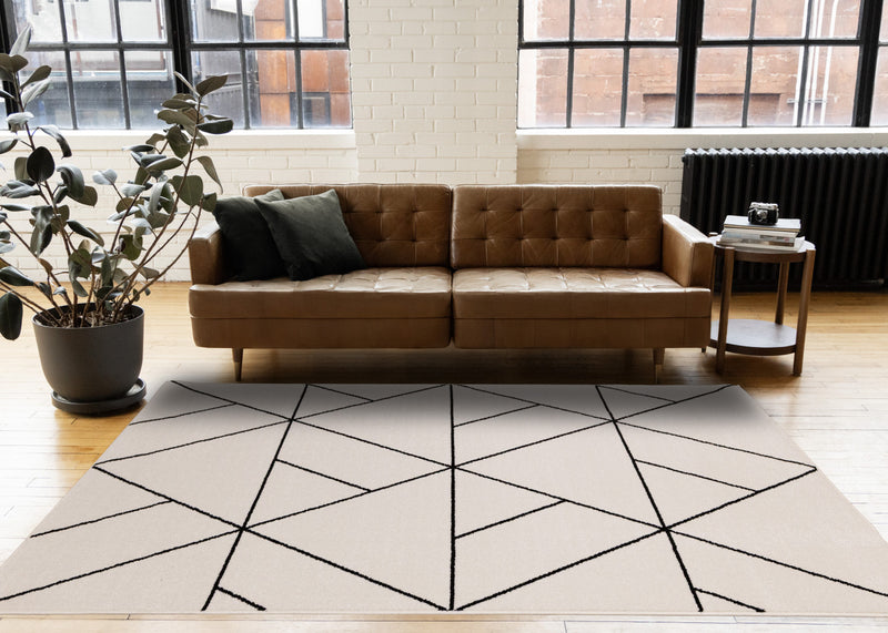 Tapis Covington a motif de treillis geometrique moderne blanc et noir, 6'7\" x 9'10\"