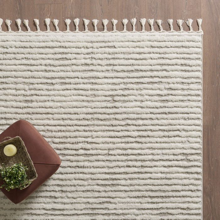 Carpette à poil long Quinto beige à motif de vagues - 5 pi 7 po x 7 pi 3 po 