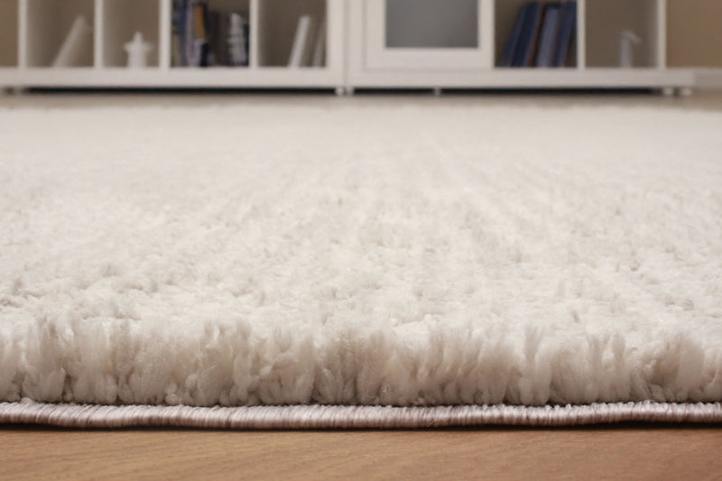 Carpette Yeti ivoire et grise - 5 pi 0 po x 8 pi 0 po 