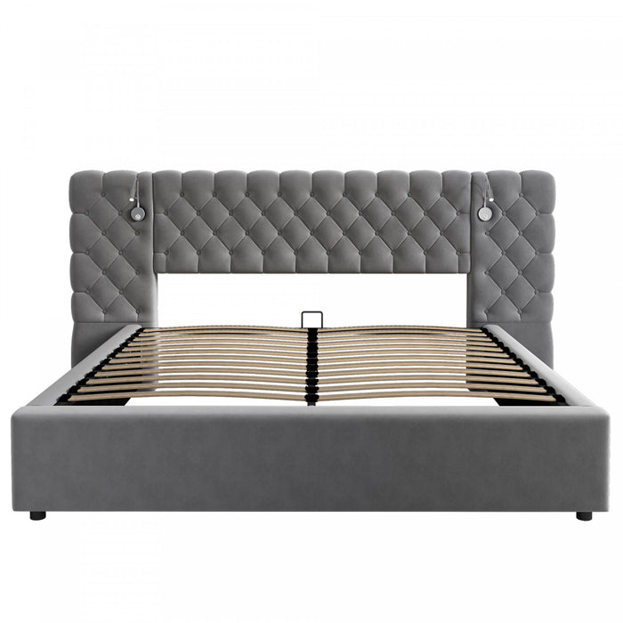 Lit de luxe rembourre en velours doux Malcolm avec tete de lit capitonnee en diamant et lampes de lecture, taille King, gris