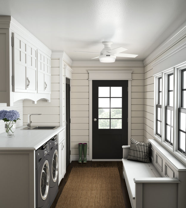Ventilateur de plafond Dempsey à profil bas avec luminaire - Blanc