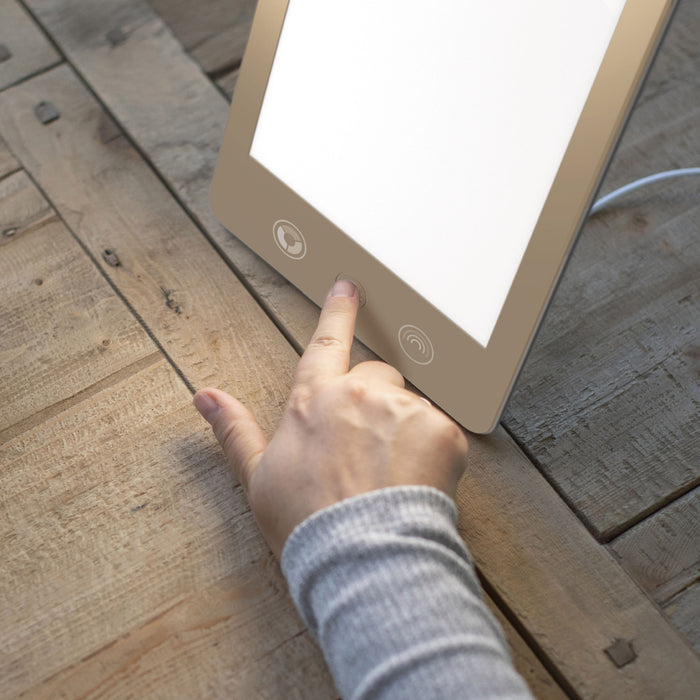 Lampe de luminothérapie Happylight Luxe de Verilux - dorée