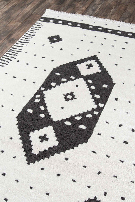 Tapis Contemporain Lyra 2'3\" x 7'6\" en Ivoire