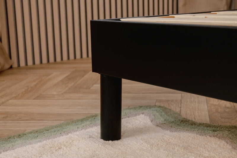 Cadre de très grand lit plateforme Smart Base Essential en métal - noir