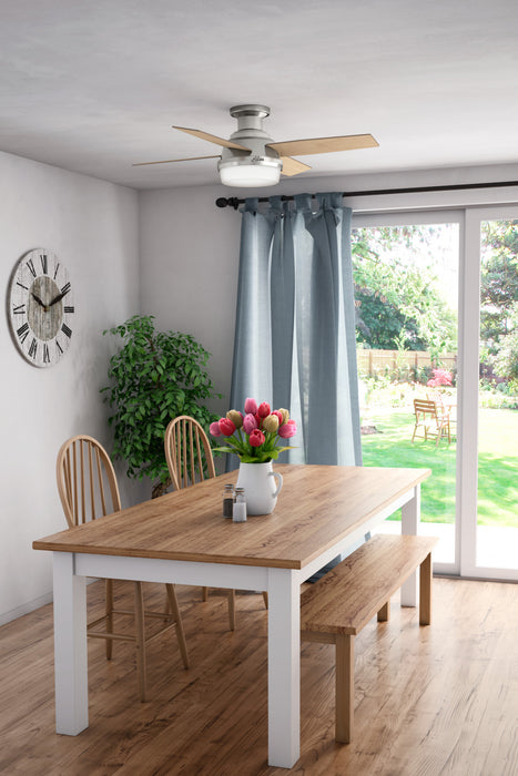Ventilateur de plafond Dempsey à profil bas avec luminaire - Gris