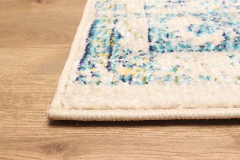 Tapis Traditionnel Daria 5'0\" x 8'0\" en Bleu
