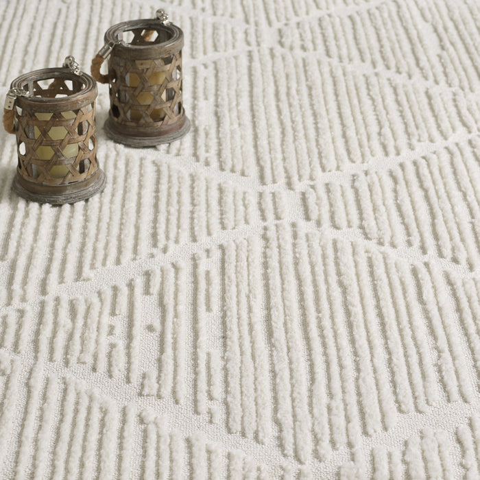 Carpette à poil long Quinto crème à motif de grands treillis - 6 pi 3 po x 9 pi 