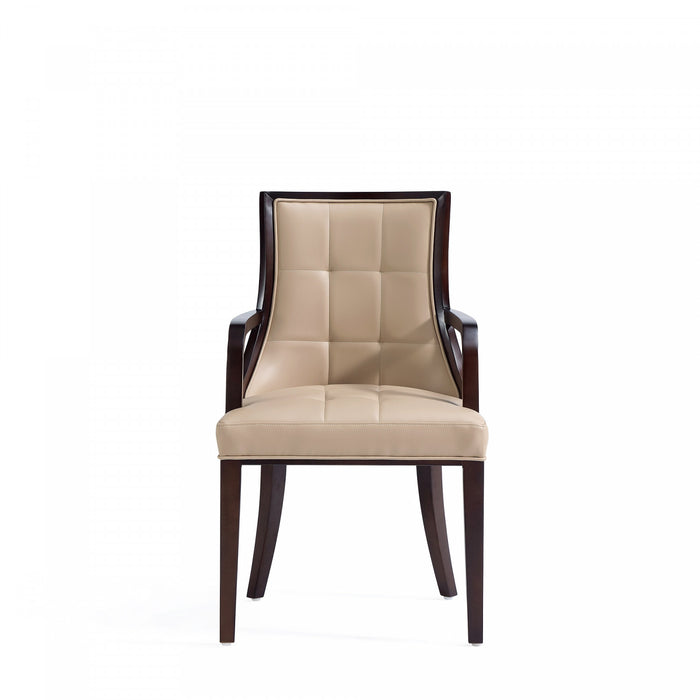 Chaise de salle a manger traditionnelle en bois avec assise rembourree Fifth Avenue, couleur beige - Lot de 2