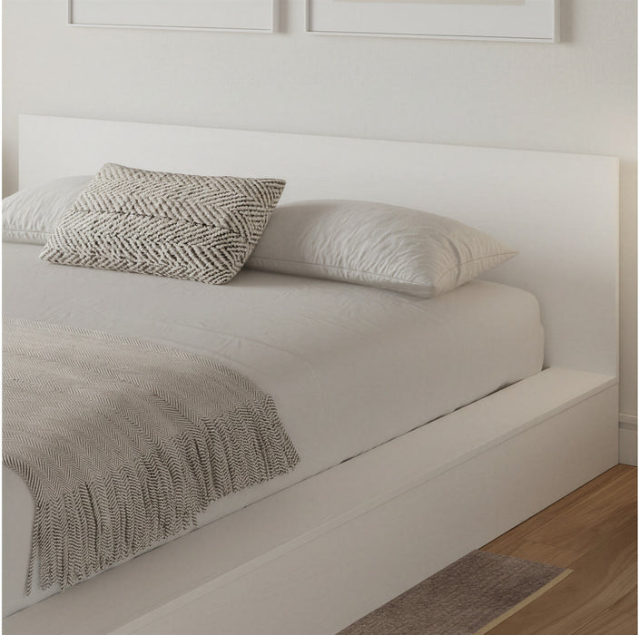 Kanso Lit a Plateforme Basse avec Tete de Lit