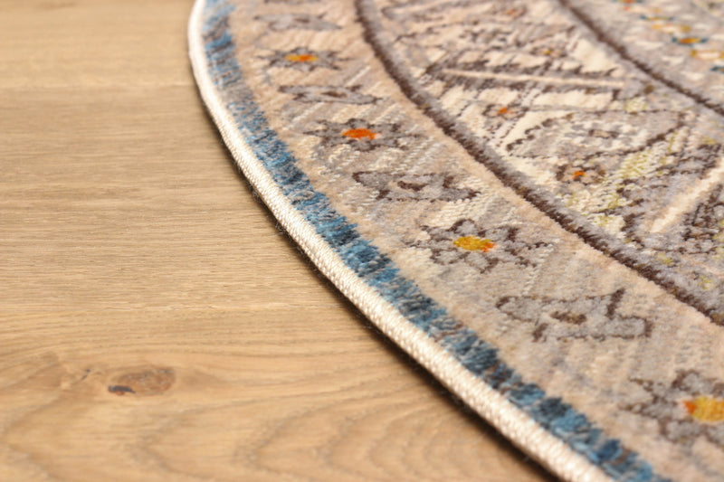 Tapis Traditionnel Gianna 5'0\" x 5'0\" en Bleu