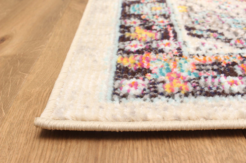 Tapis de Couloir Traditionnel Lea 2'8\" x 8'2\" en Ivoire