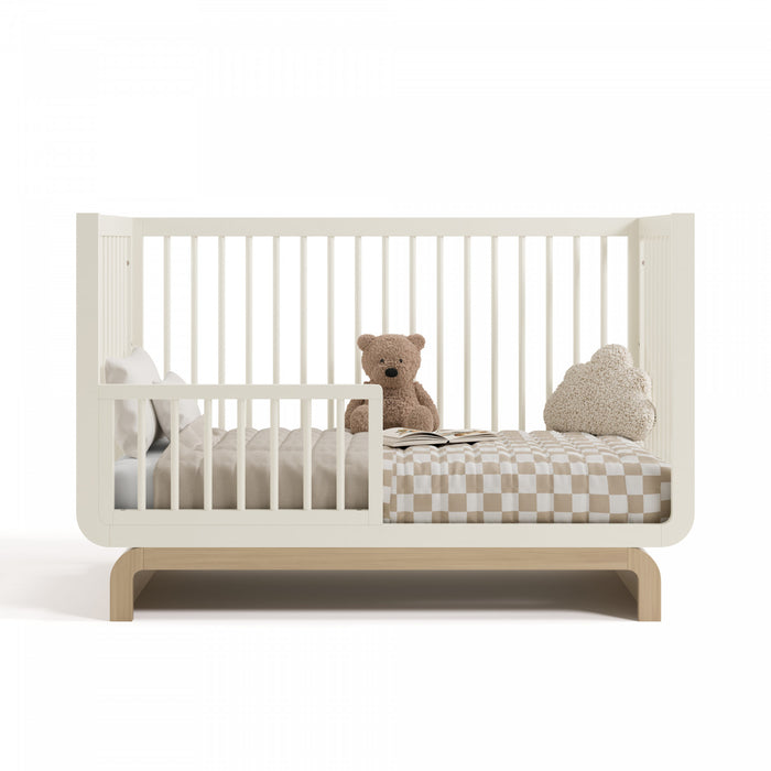 Storkcraft Santorini Lit de bebe convertible 5-en-1 - Avoine avec bois clair