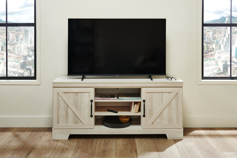 Téléviseur intelligent QLED HISENSE QD6QF UHD 4K de 55 po avec Fire TV (55QD6QF)